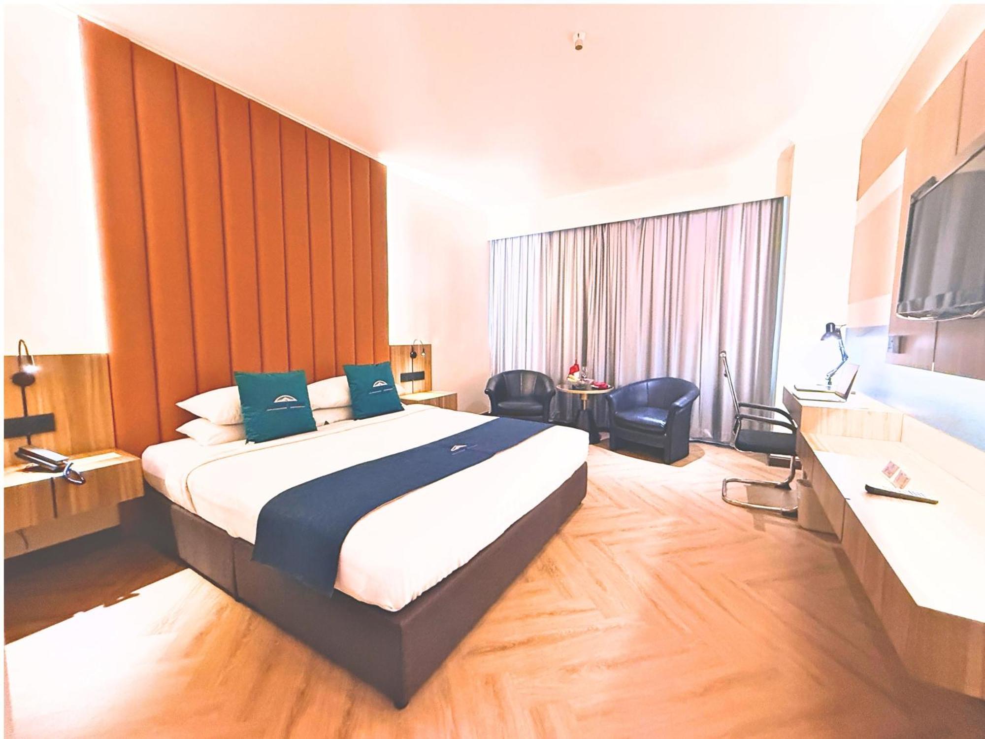 Quarto com Cama King-size - Não Fumantes